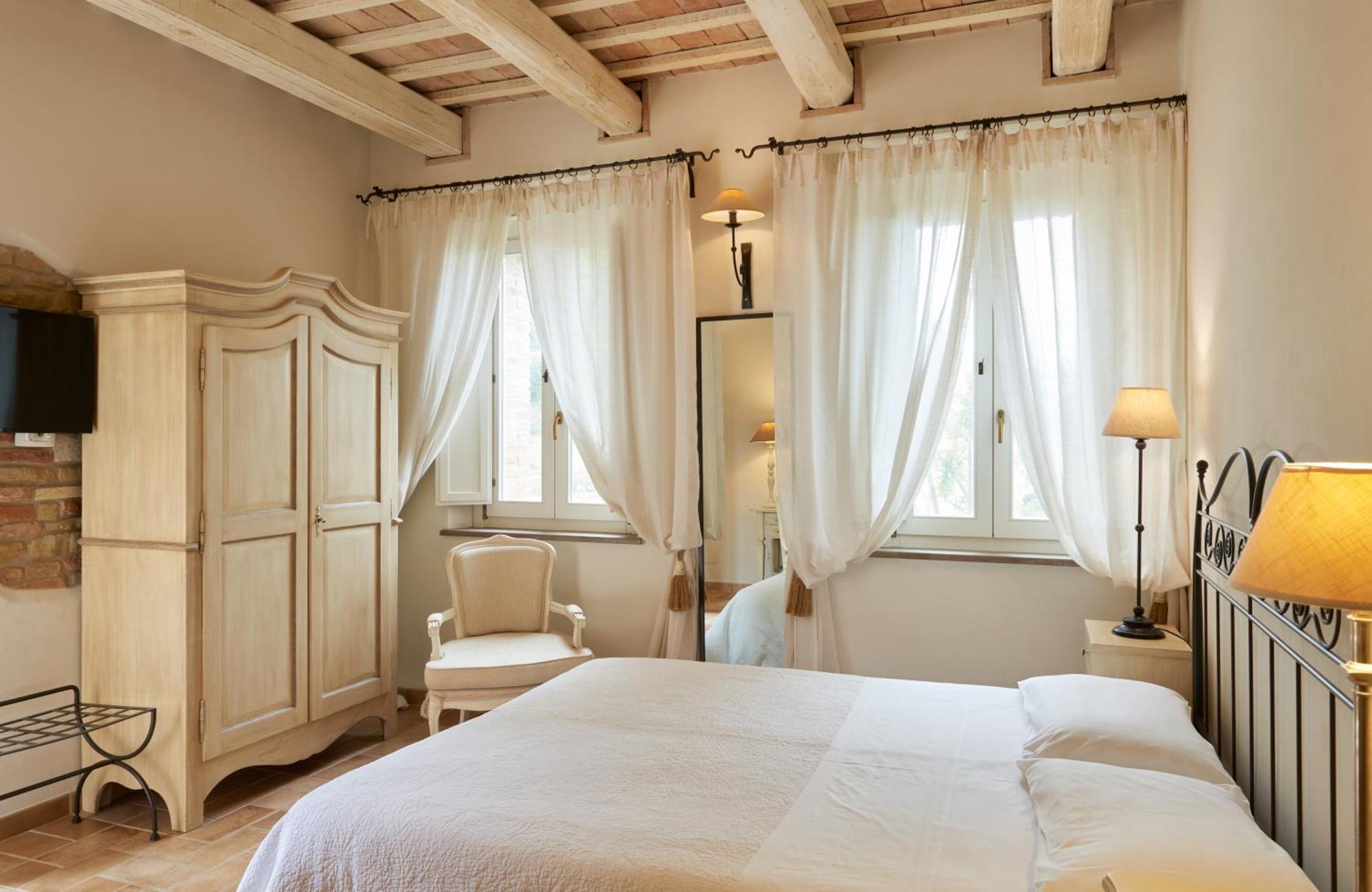 Pamperduto Country Resort Порто-Потенца-Пичена Экстерьер фото
