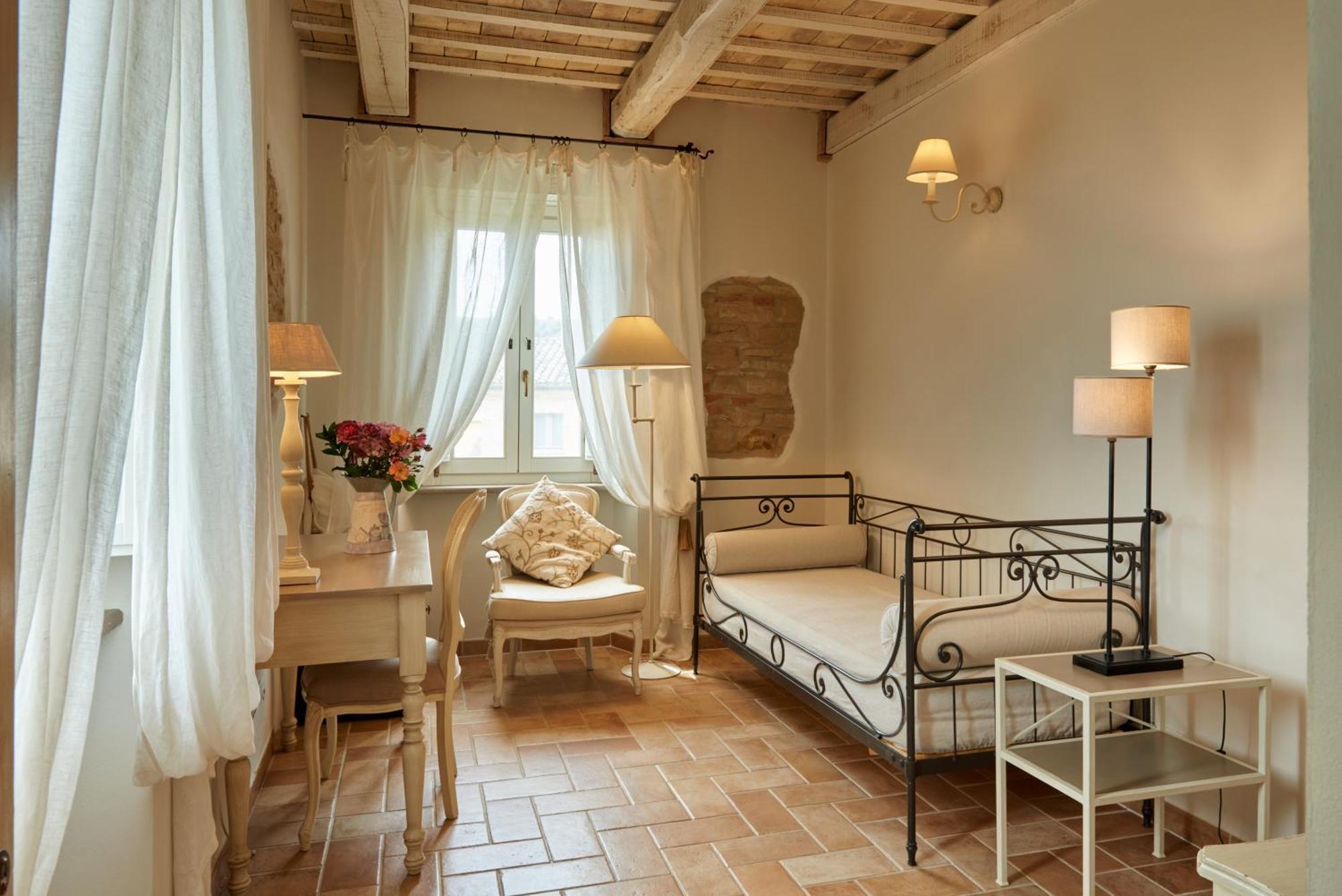 Pamperduto Country Resort Порто-Потенца-Пичена Экстерьер фото